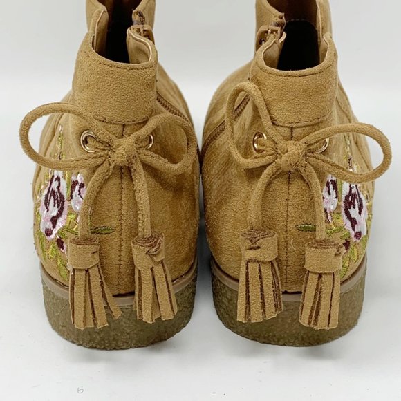 Comfort View Tan Embroider Crepe Sole Bootie SZ 9 - Picture 7 of 10